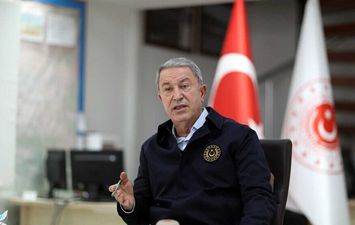 وزير الدفاع التركي