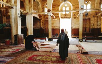 تمهيداً لبدء أعمال الترميم.. بدء إخلاء مسجد &laquo;أبو غنام&raquo; الأثرى بكفر الشيخ