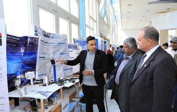  مسابقة العلوم والهندسة ISEF