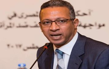 المحامي طارق العوضي عضو لجنة العفو الرئاسي