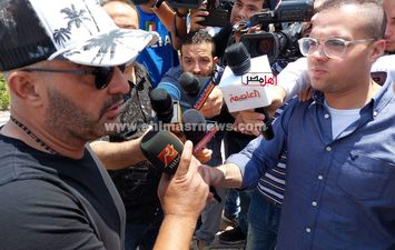  وصول جثمان سمير صبري إلى مسجد الشرطة