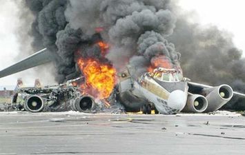 سقوط طائرة صومالية