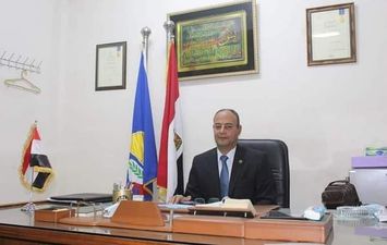 اللواء وائل زغلول رئيس مدينة الدلنجات 