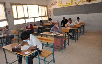  نماذج امتحانات اللغة الإنجليزية الثانوية العامة 2022