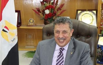 يوسف الديب وكيل وزارة التربية والتعليم 