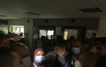 نشوب حريق داخل العناية المركزة بمستشفى كفر الشيخ العام