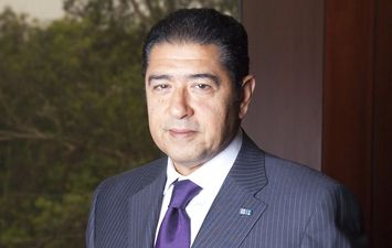 هشام عز العرب الرئيس الأسبق للبنك التجاري الدولي