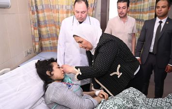 وزيرة التضامن تزرو مصابي حادث كنيسة أبو سيفين