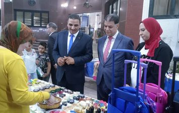 معرض مستلزمات المدارس في بورسعيد