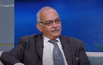 الدكتور حسام عباس رئيس قطاع السكان وتنظيم الأسرة بوزارة الصحة والسكان