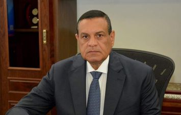  وزير التنمية المحلية اللواء هشام آمنة