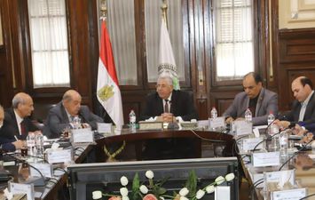 وزير الزراعة يبحث مع المصدرين سبل تعزيز الصادرات الزراعية المصرية 