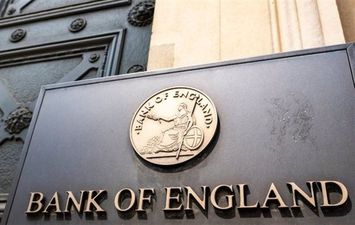  بنك إنجلترا يقترب من رفع الفائدة باجتماع الخميس المقبل