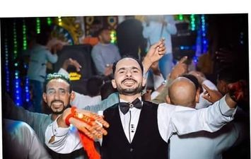 صورة الشاب أثناء حفل زفافه بقنا