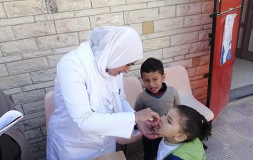 تطعيم شلل الأطفال 