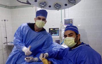 عملية جراحية بمستشفى الأطفال التخصصي 