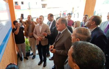 محافظ كفر الشيخ يفتتح مدرسة حسن الجمال انشاء جديدة تزامنا مع الاحتفال بالعيد القومي