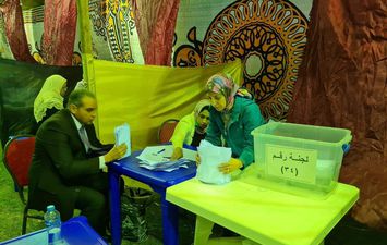 فرز الأصوات في انتخابات نادي سموحة