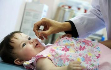 تطعيمات شل الأطفال