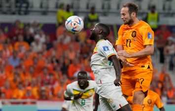 هولندا ضد السنغال
