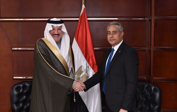 وزير القوى العاملة يلتقى السفير السعودي