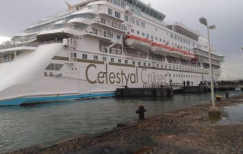 وصول السفينة السياحية Celestyal CRYSTAL لميناء بورسعيد السياحي