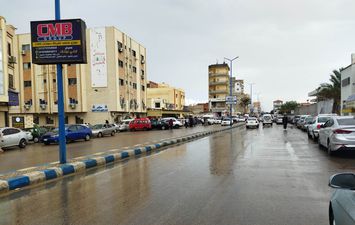 أمطار متواصلة علي مرسي مطروح والساحل الشمالي بالعلمين