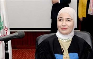 الدكتورة رنا حامد