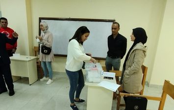 انتخابات اتحادات الطلاب بجامعة بنى سويف 
