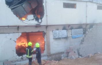 حريق داخل مصنع ملابس بمدينة السادات