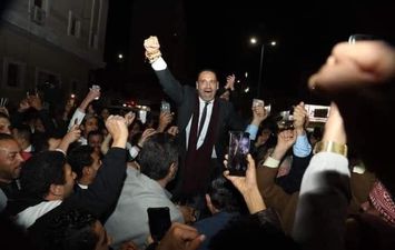 خروج المحامي وائل رشدي - أحد محامين مطروح