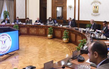رئيس الوزراء يترأس اجتماع المجلس الأعلى للتخطيط والتنمية العمرانية 