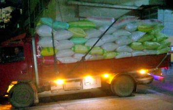 ضبط 27 طن أرز أبيض 