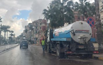 طوارئ في الإسكندرية لمواجهة الطقس السئ