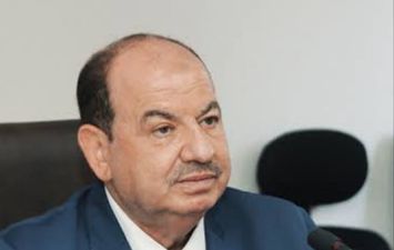 اللواء محمود نافع رئيس شركة الصرف الصحي بالأسكندرية