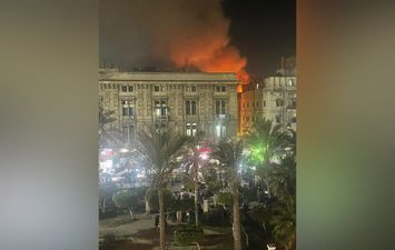حريق داخل شقة سكنية وسط الإسكندرية