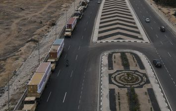 مصر ترسل قافلة تتضمن مئات الأطنان من المساعدات لدولتى سوريا وتركيا بحراً