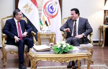 وزير الصحة يستقبل سفير دولة الهند لدى مصر 