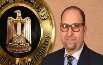  ياسر جابر المتحدث باسم وزارة التجارة والصناعة