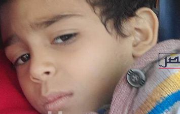 الطفل ياسين الناجي من مذبحة الإسكندرية