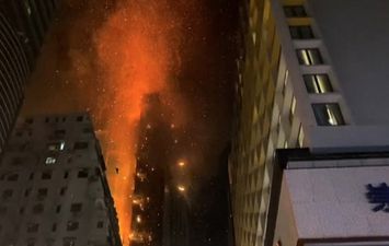 حريق ناطحة سحاب في هونج كونج