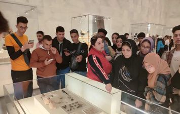 &quot;سياحة مطروح&quot; تنظم  زيارة علمية للمعالم الأثرية بالقاهرة  