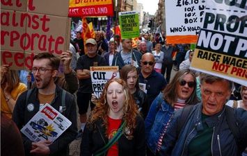 اضراب المعلمين في بريطانيا