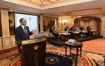 نائب وزير الإسكان: وضعنا خطة متكاملة للحفاظ على الأمن المائى لمصر