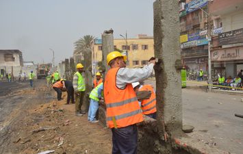 إعادة بناء معرض شباب مصر ببني سويف 