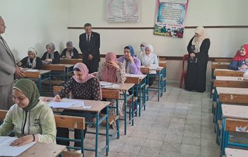 امتحانات الشهادة الإعدادية بمحافظة البحيرة 