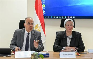 وزيرا الري والبيئة يناقشان جهود تطبيق مفهوم الاقتصاد الأزرق في مصر