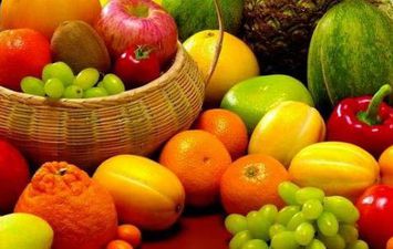 الخضروات والفواكه في الأسواق 