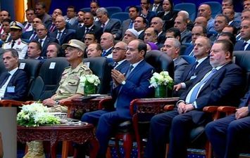 الرئيس السيسى يفتتح ميناء السلوم البرى
