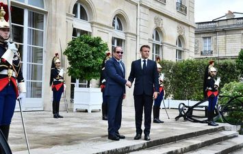 الرئيس السيسي ورئيس فرنسا